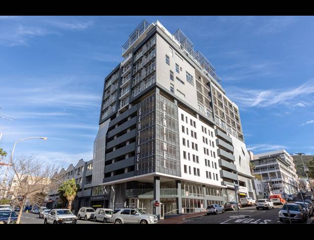 1 BEDROOM APARTMENT FOR SALE IN CAPE TOWN CITY CENTRE